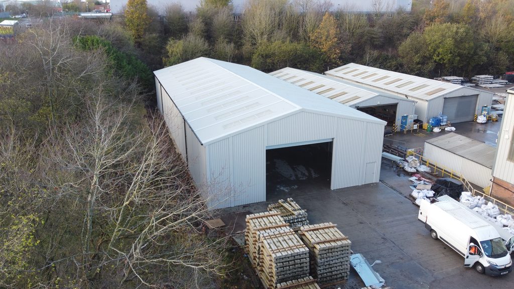 Large industrial steel manufacturing workshop in Alfreton for Cemex.